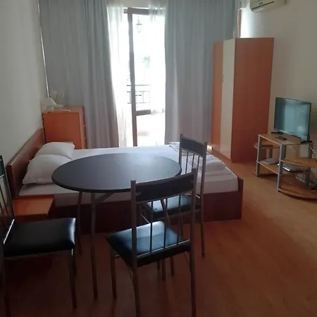 Chateau Valon Holiday Apartman *