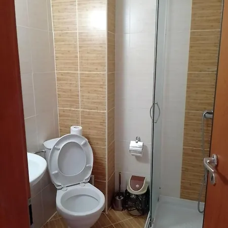 Chateau Valon Holiday Apartman Napospart